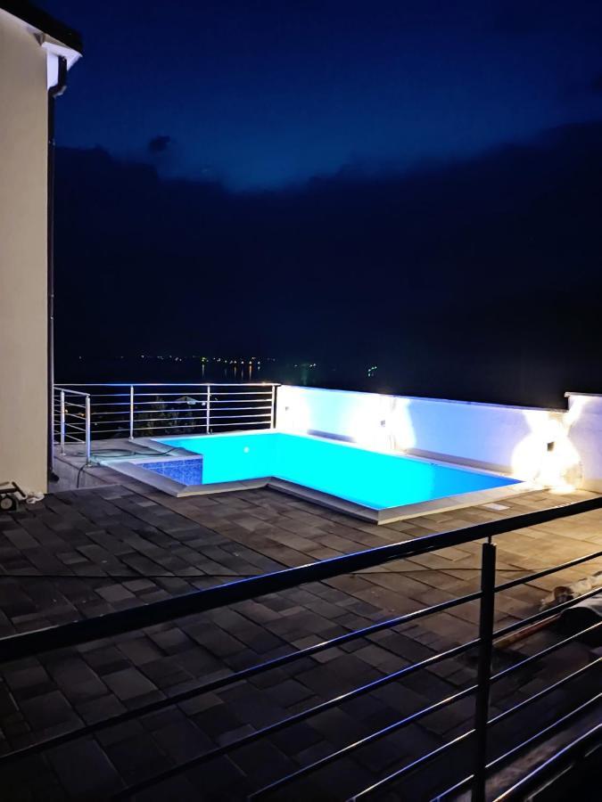 Apartmani Ima Rovanjska Ngoại thất bức ảnh